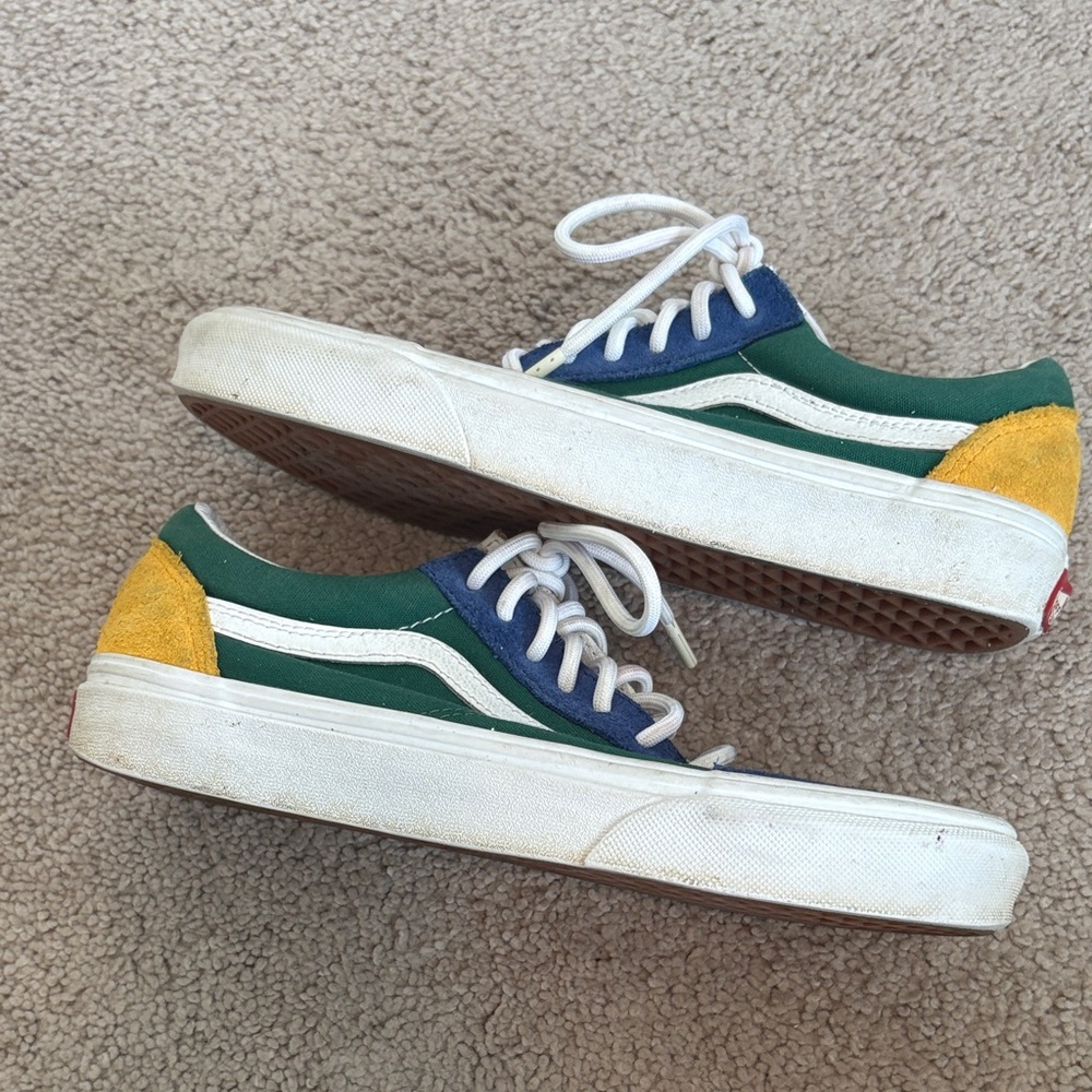 Van’s Old Skool Color Block Skate Shoe - Picture 3 of 10